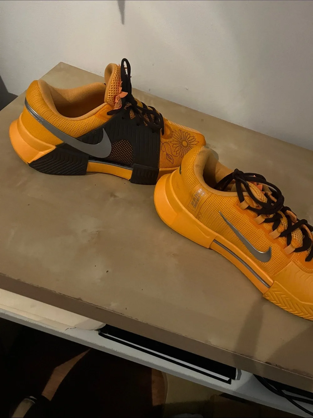 Nike these sunflower